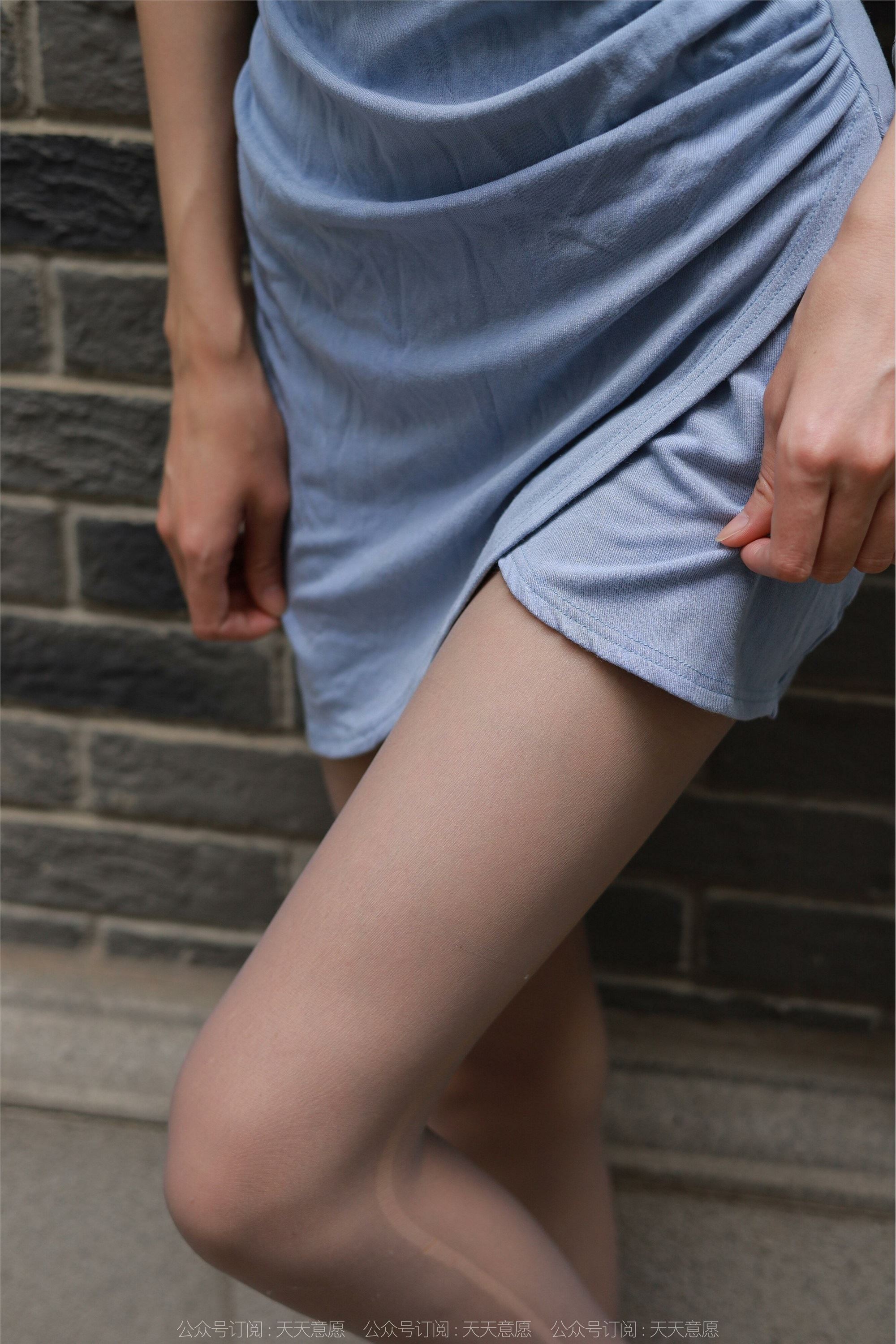 IESS异思趣向 2022.06.07 丝享家 1110：团团《灰丝蓝色短裙》